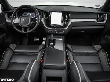 Volvo XC 60 Recharge T6 Twin Engine eAWD R-Design Expression