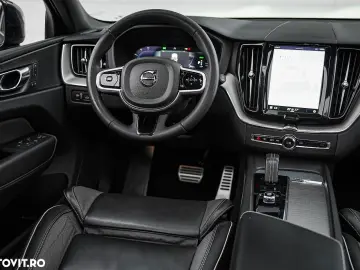 Volvo XC 60 Recharge T6 Twin Engine eAWD R-Design Expression