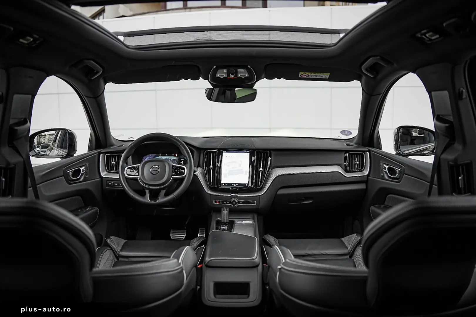 Volvo XC 60 Recharge T6 Twin Engine eAWD R-Design Expression