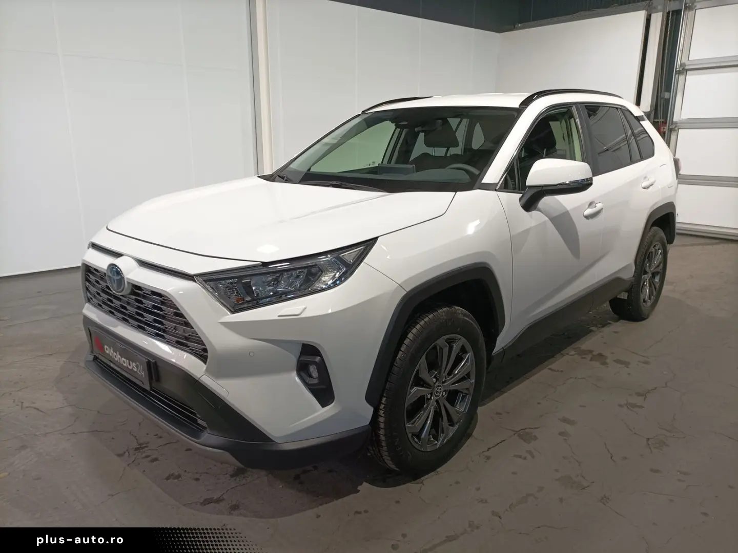 TOYOTA RAV4 2.5 VVT-i Hybrid Team D LED Navi PDC Sitzhz