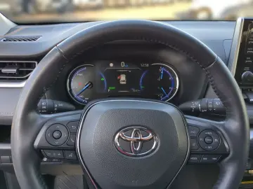 TOYOTA RAV4 2.5 D Team Deutschland ACC AUT LED Navi PDC