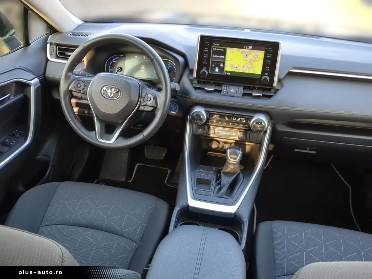 TOYOTA RAV4 2.5 D Team Deutschland ACC AUT LED Navi PDC