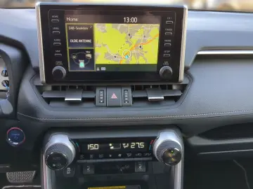 TOYOTA RAV4 2.5 D Team Deutschland ACC AUT LED Navi PDC