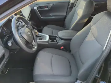 TOYOTA RAV4 2.5 D Team Deutschland ACC AUT LED Navi PDC