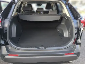 TOYOTA RAV4 2.5 D Team Deutschland ACC AUT LED Navi PDC