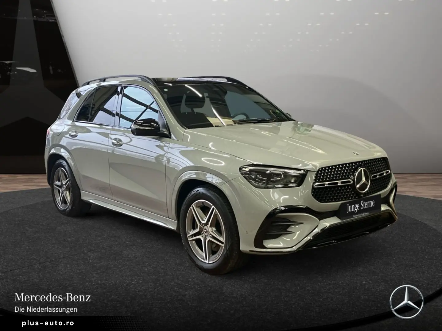 MERCEDES-BENZ GLE 300 d 4M AMG Advanced  Pano AHK Burmester