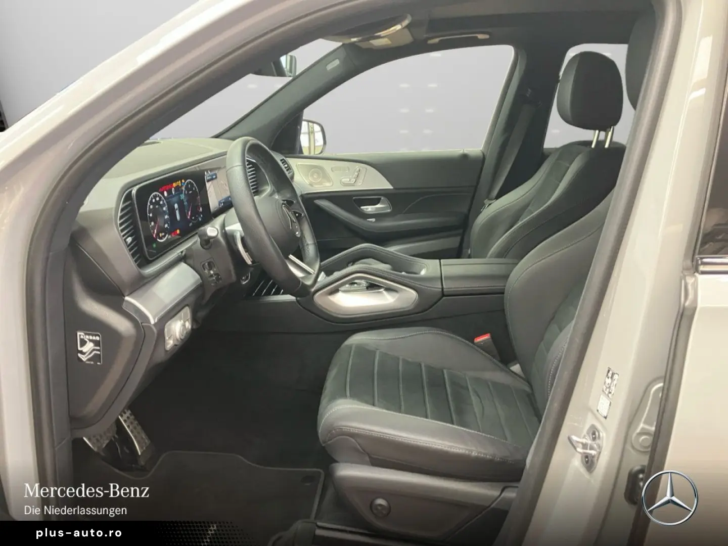 MERCEDES-BENZ GLE 300 d 4M AMG Advanced  Pano AHK Burmester