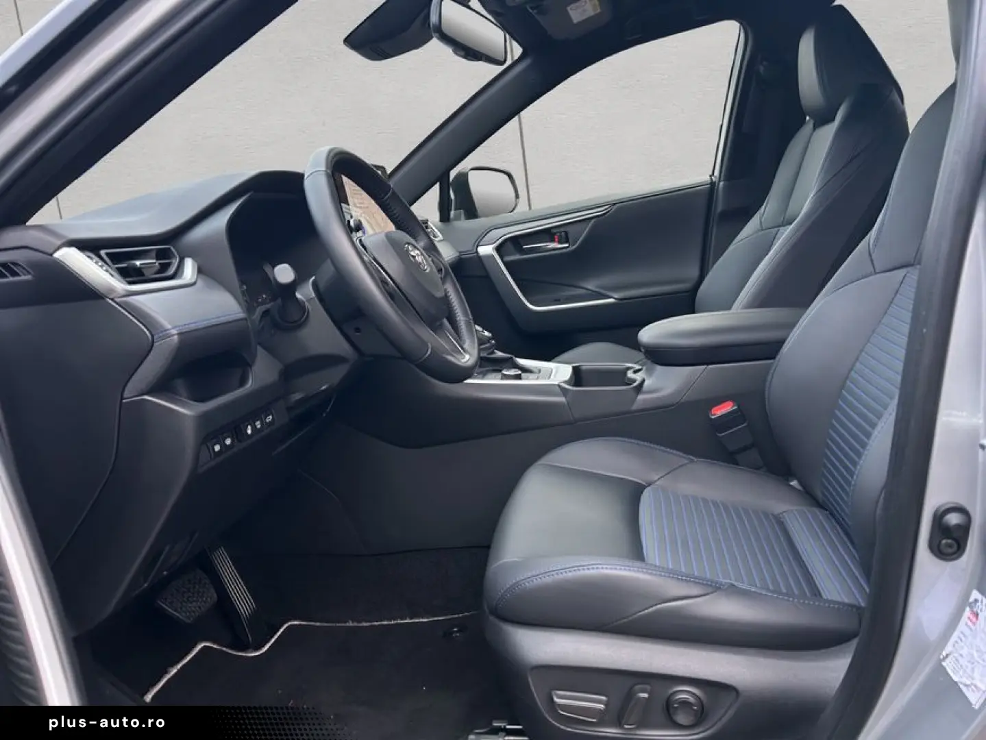 TOYOTA RAV 4 2.5 4x4 Hybrid Style Selection