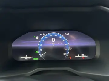 TOYOTA RAV 4 2.5 4x4 Hybrid Style Selection