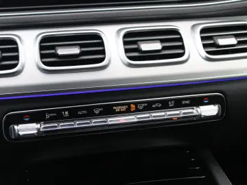 MERCEDES-BENZ GLE 300 d 4M AMG AHK 360  MULTIBEAM AI&hellip;