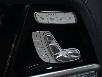 MERCEDES-BENZ G 500  AMG Line  MANUFAKT Massage Burm