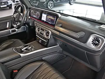 MERCEDES-BENZ G 500 AMG NIGHT AHK RAUTE G-MANU