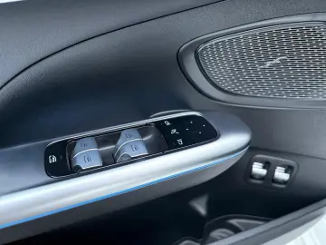 MERCEDES-BENZ C 300 e AMG Memory Ambiente Winter-P. &hellip;