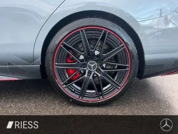 MERCEDES-BENZ C 63 AMG S E PERF Sitze F1 HUD Pano Sitzkl 360