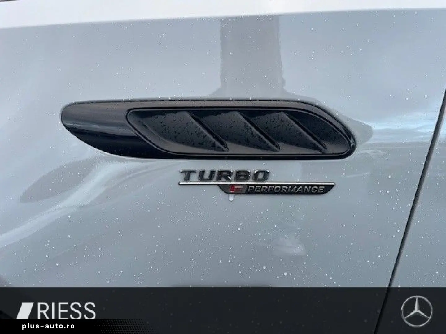 MERCEDES-BENZ C 63 AMG S E PERF Sitze F1 HUD Pano Sitzkl 360