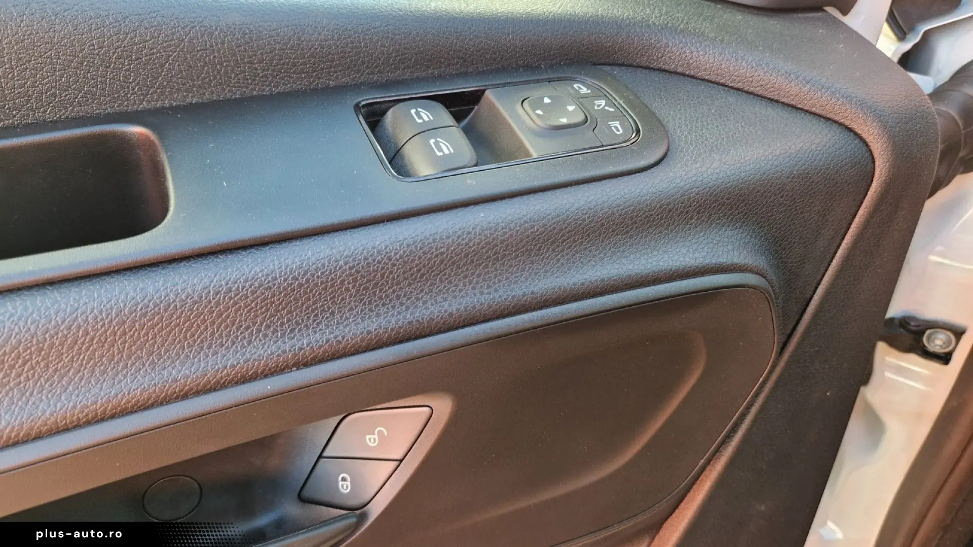 MERCEDES-BENZ Sprinter 415  19 Schlafsessel Sonderpreis COC