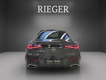 MERCEDES-BENZ CLE 300 e AMG-PLUS NIGHT PANO Burmester HUD