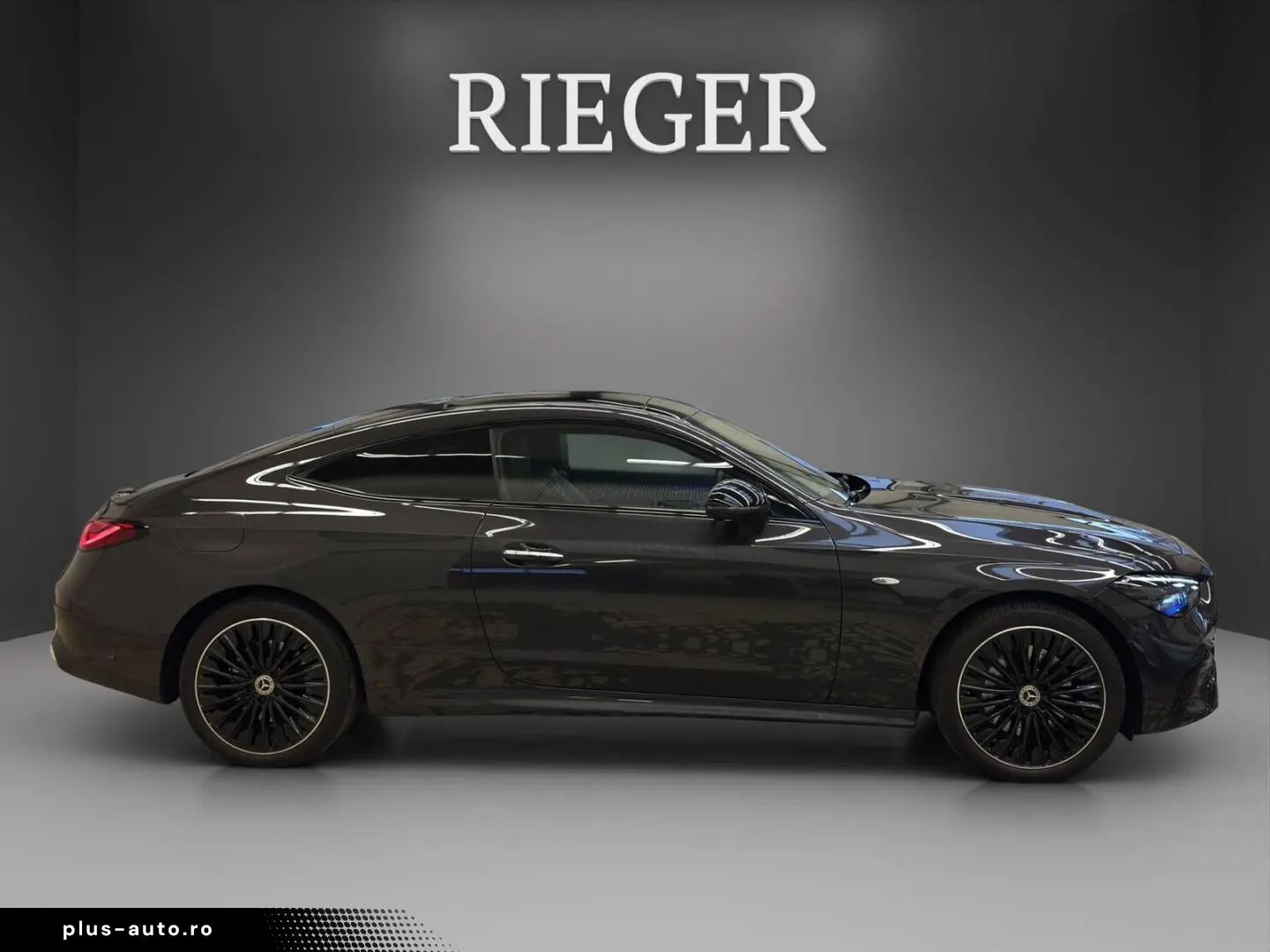 MERCEDES-BENZ CLE 300 e AMG-PLUS NIGHT PANO Burmester HUD