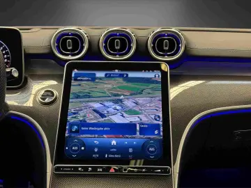 MERCEDES-BENZ CLE 300 e AMG-PLUS NIGHT PANO Burmester HUD