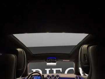 MERCEDES-BENZ CLE 300 e AMG-PLUS NIGHT PANO Burmester HUD