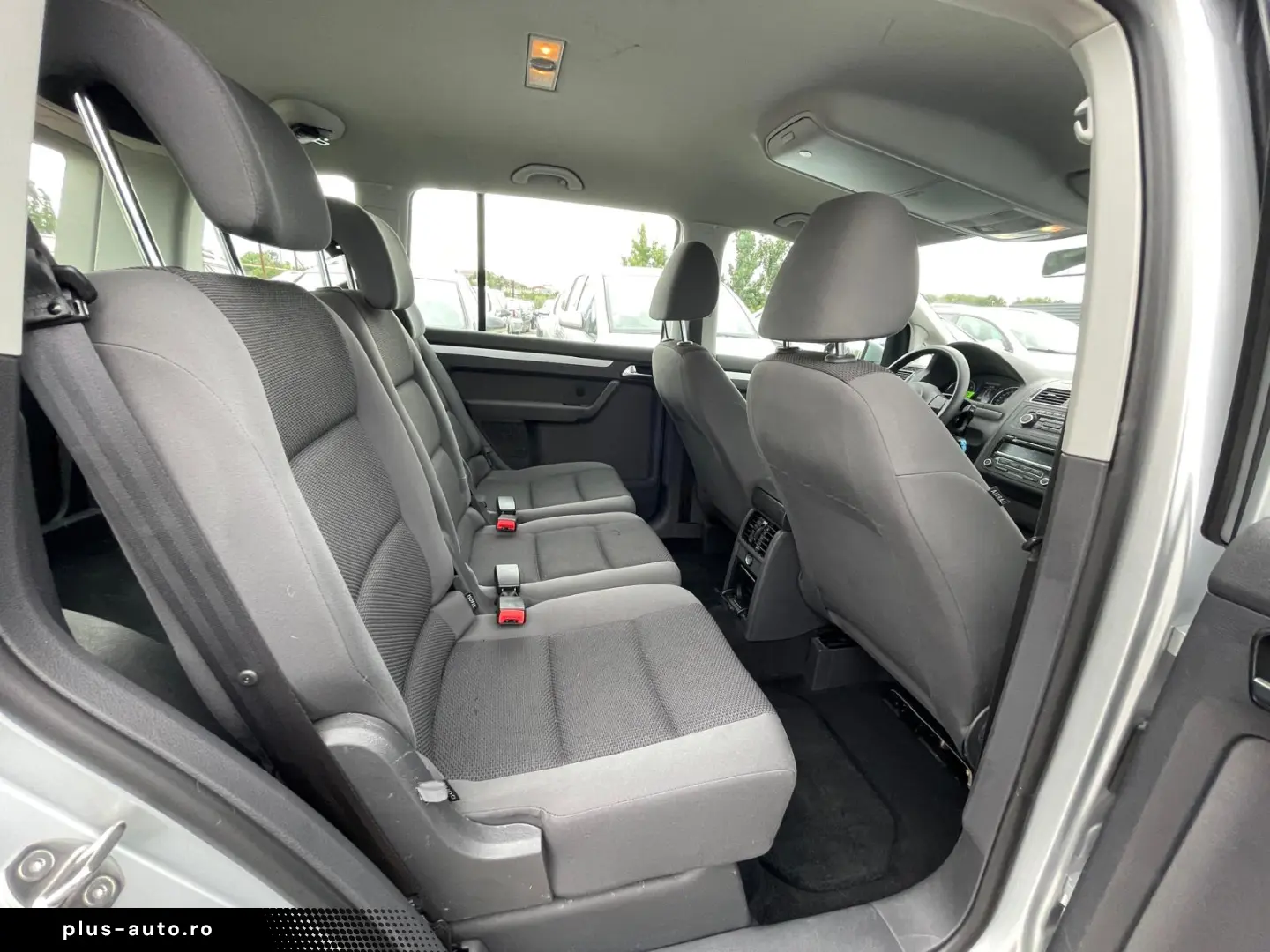 Volkswagen Touran 1.6 TDI Trendline BlueMotion