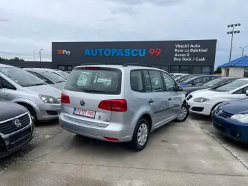Volkswagen Touran 1.6 TDI Trendline BlueMotion