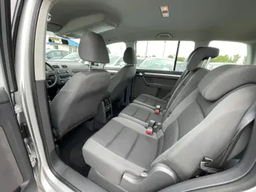 Volkswagen Touran 1.6 TDI Trendline BlueMotion