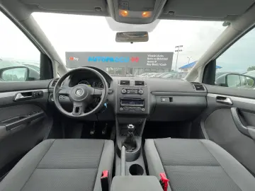 Volkswagen Touran 1.6 TDI Trendline BlueMotion