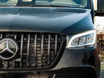 MERCEDES-BENZ Sprinter 319 CDI VIP Tourismus 8 1 Bus…