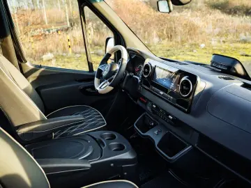 MERCEDES-BENZ Sprinter 319 CDI VIP Tourismus 8 1 Bus…