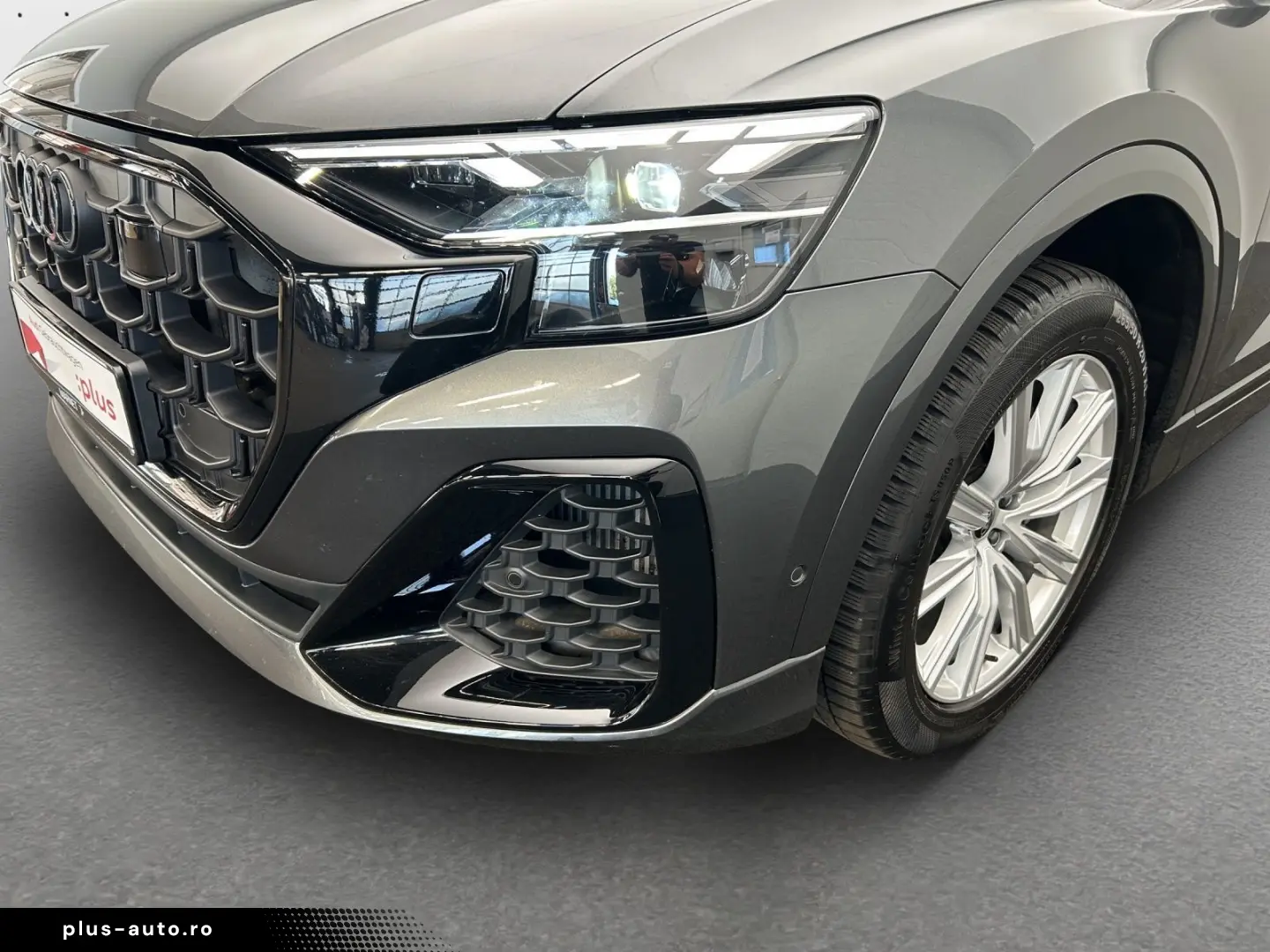 AUDI Q8 55 TFSI quattro S line Navi Matrix Alu AHK HU