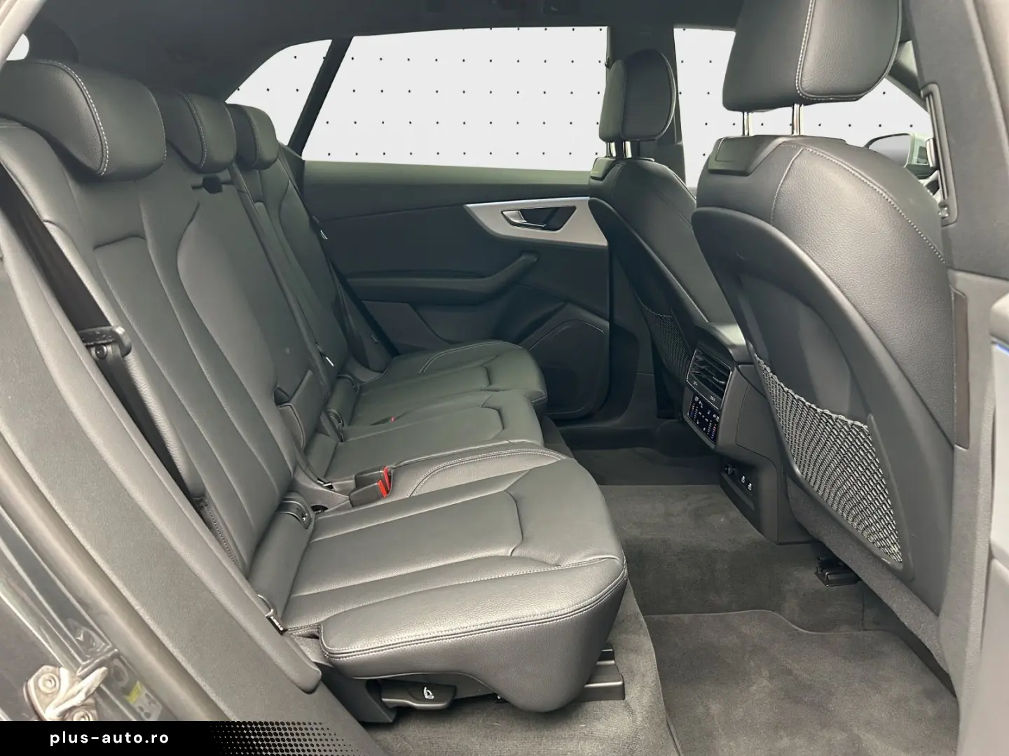 AUDI Q8 55 TFSI quattro S line Navi Matrix Alu AHK HU