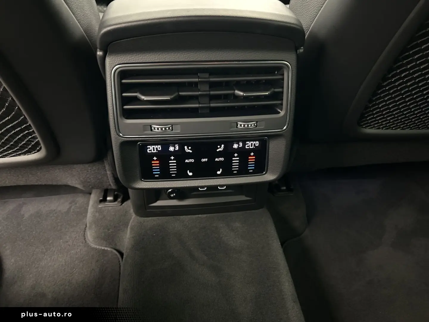 AUDI Q8 55 TFSI quattro S line Navi Matrix Alu AHK HU