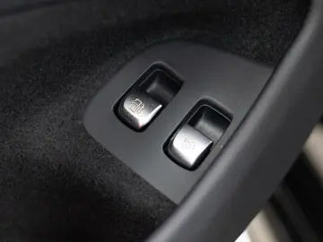 MERCEDES-BENZ AMG GT 4-trg. 63 S E Performance Facelift