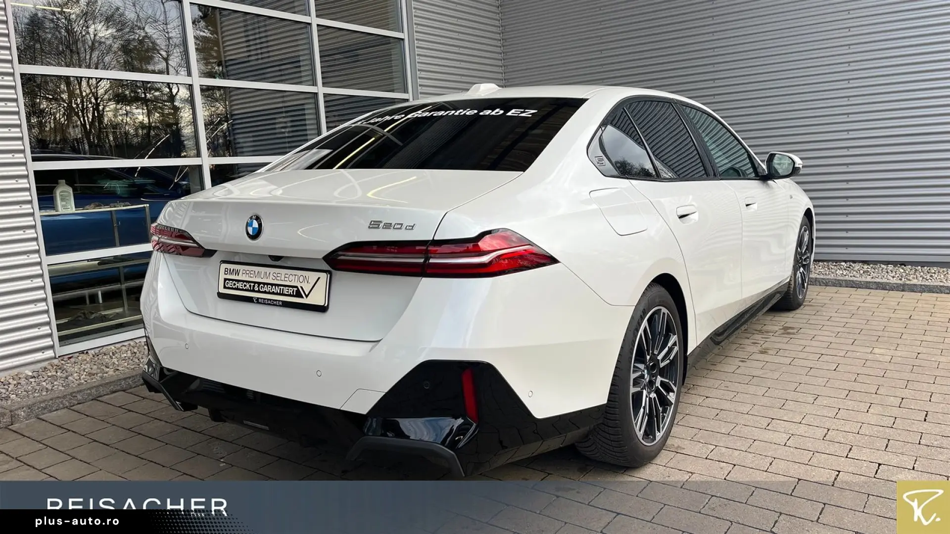 BMW 520d A Lim M-Sport AHK DA  Autom