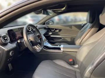 MERCEDES-BENZ CLE 300 e AMG PANO AHK BURMEST DIGITAL DISTR