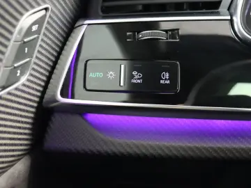 AUDI RS Q8 quattro tiptronic  Matrix Luft Keramik ACC