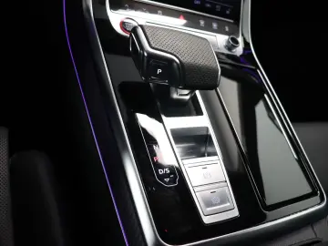 AUDI RS Q8 quattro tiptronic  Matrix Luft Keramik ACC