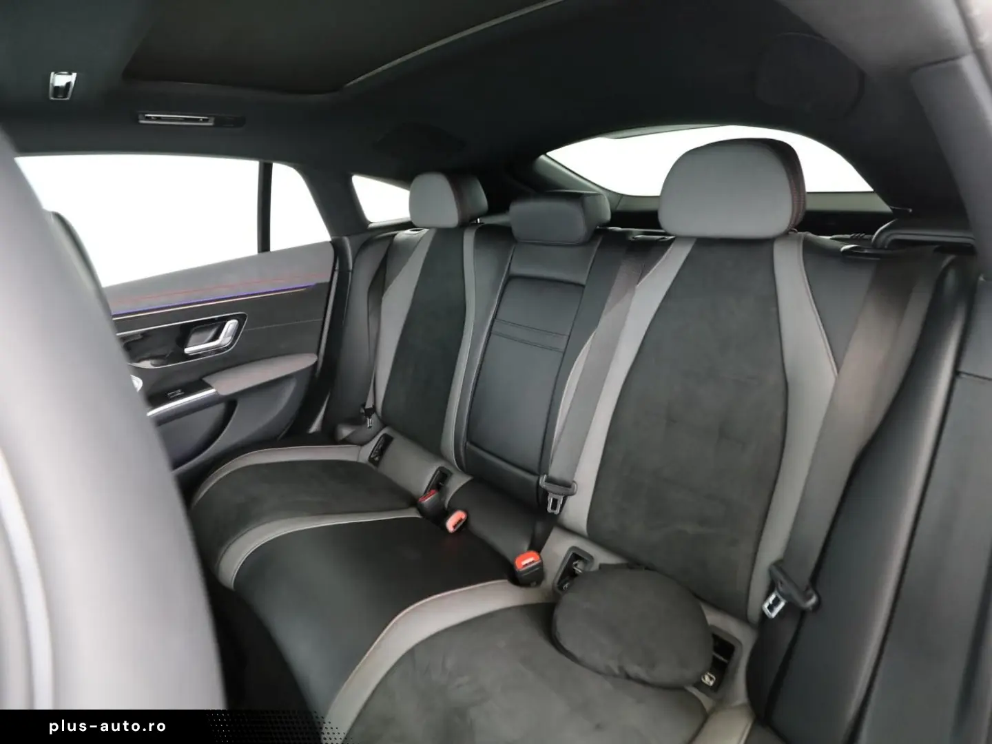 MERCEDES-BENZ EQS 350 AMG NIGHT AIRMATIC PANO DISTR HUD 360