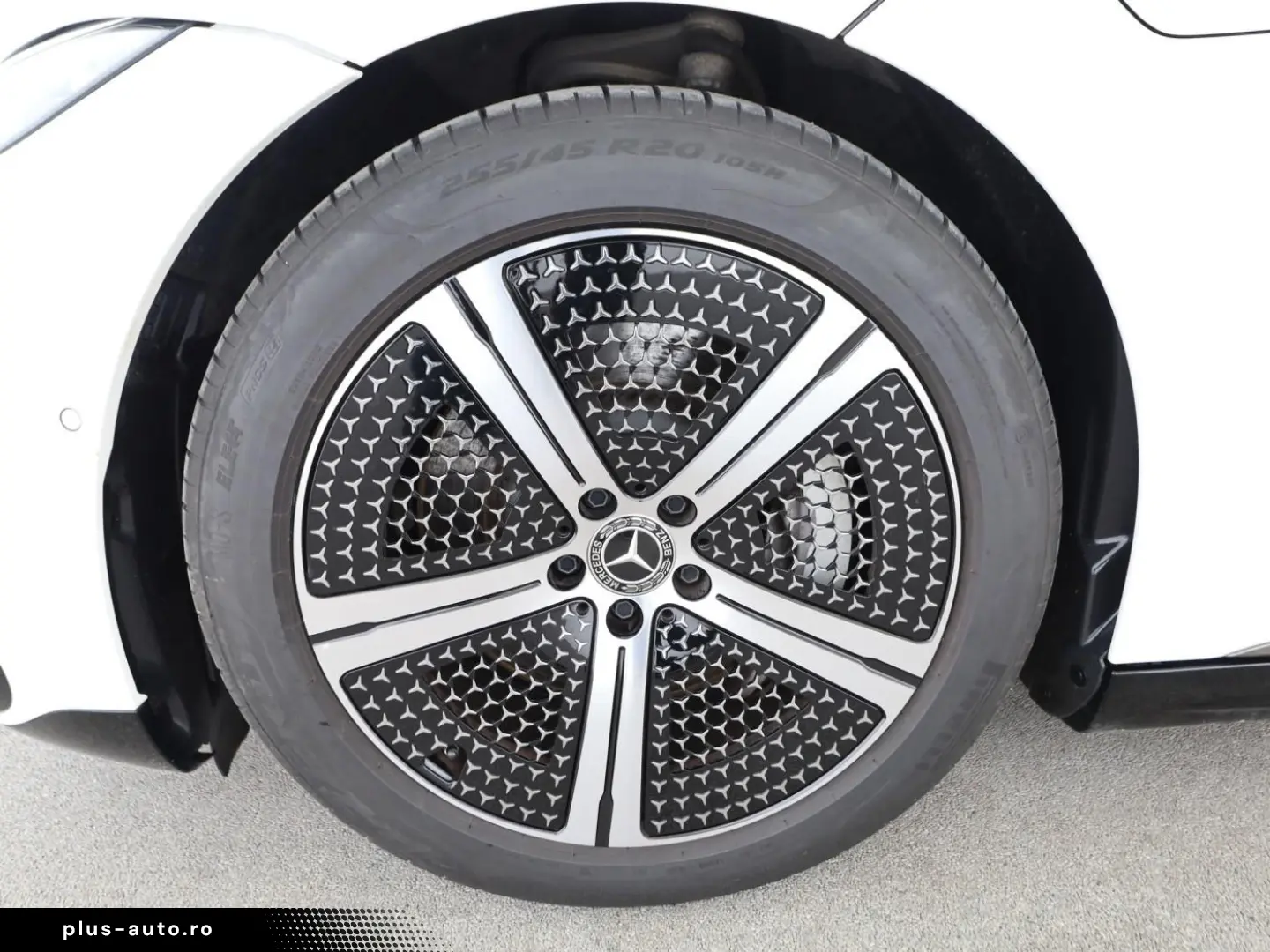 MERCEDES-BENZ EQS 350 AMG NIGHT AIRMATIC PANO DISTR HUD 360