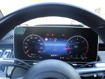 MERCEDES-BENZ S 400 d 4Matic AMG-Line HUD Sitzklima Sthzg.