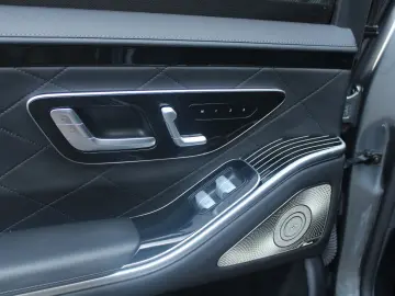 MERCEDES-BENZ S 400 d 4Matic AMG-Line HUD Sitzklima Sthzg.