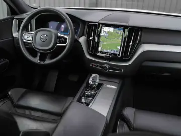 Volvo XC 60 B4 MHEV AT8 AWD R-Design