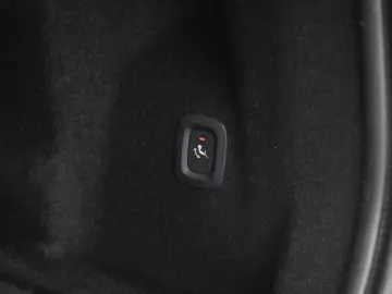 Volvo XC 60 B4 MHEV AT8 AWD R-Design