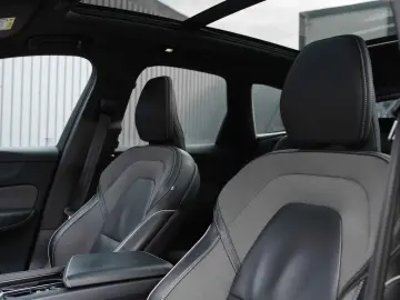 Volvo XC 60 B4 MHEV AT8 AWD R-Design