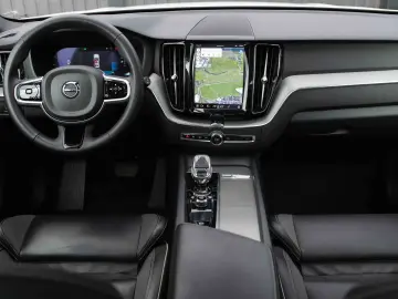 Volvo XC 60 B4 MHEV AT8 AWD R-Design