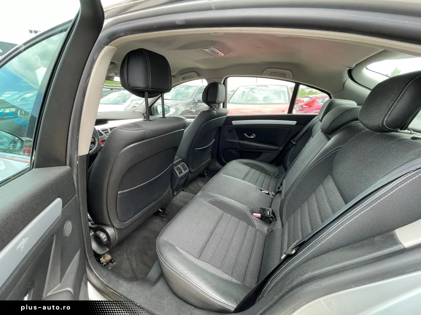 Renault Laguna 2.0 dCi Base