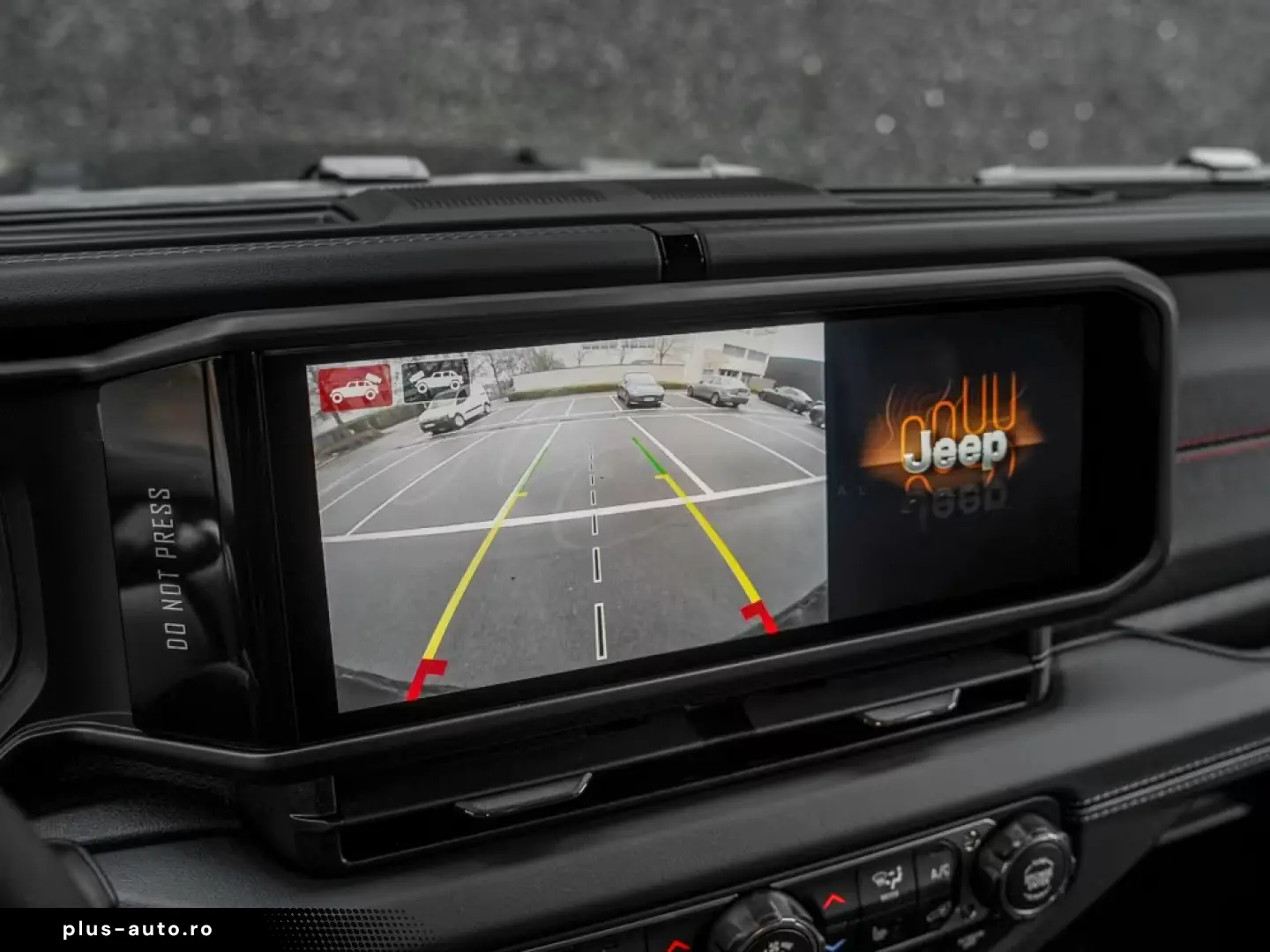 Jeep 2026 4-Door Rubicon X 3.6L V6   RECON