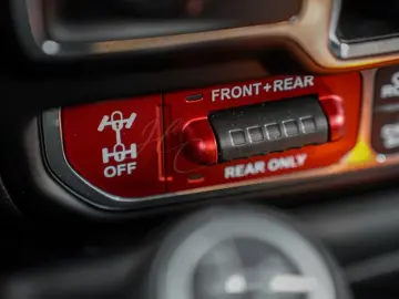 Jeep 2026 4-Door Rubicon X 3.6L V6   RECON