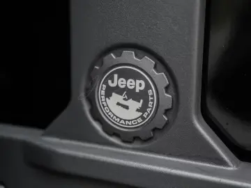 Jeep 2026 4-Door Rubicon X 3.6L V6   RECON